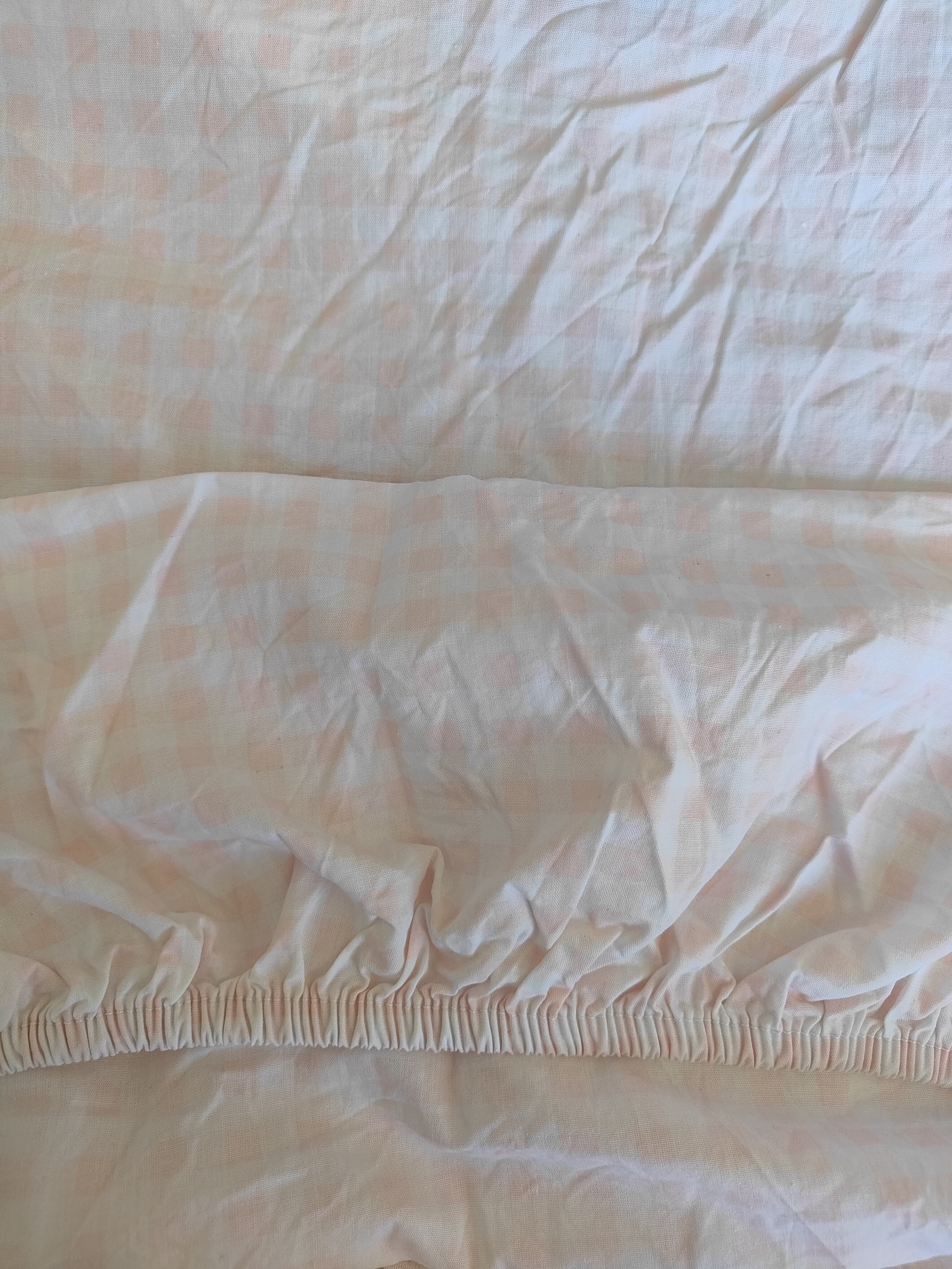 Checkered Pink & White Fitted Cot Sheet
