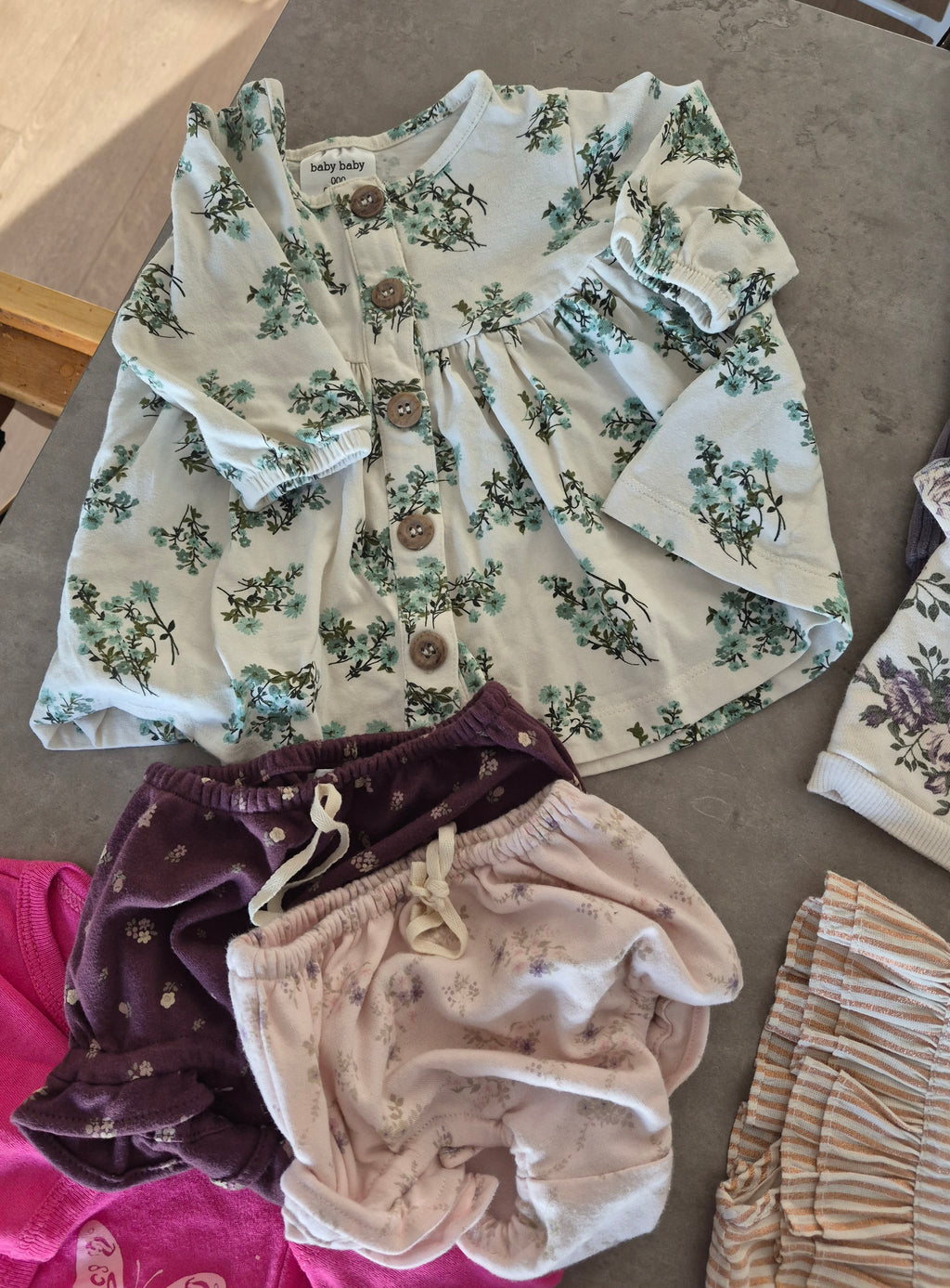 Bundle of 0-3 months clothes