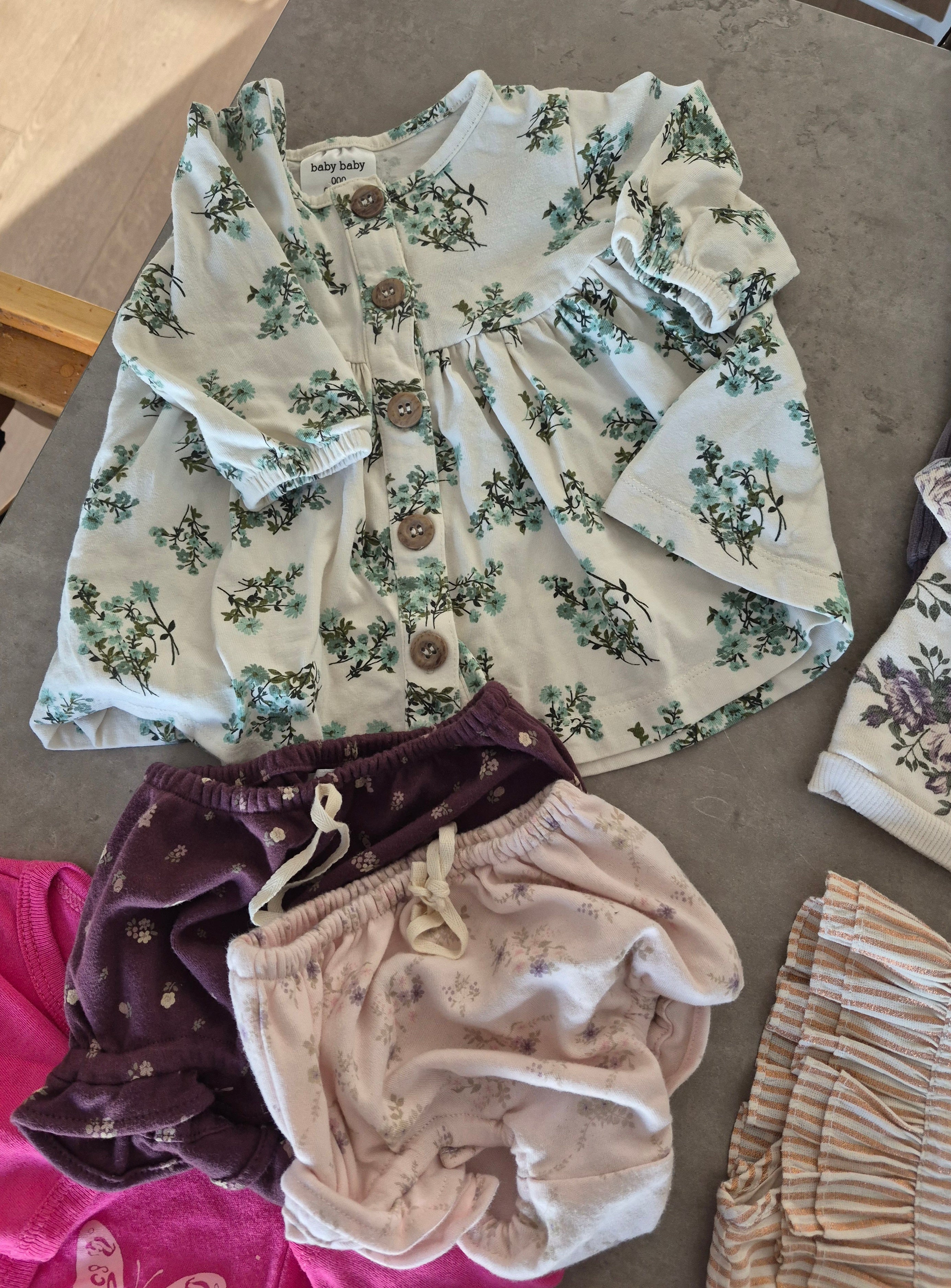 Bundle of 0-3 months clothes