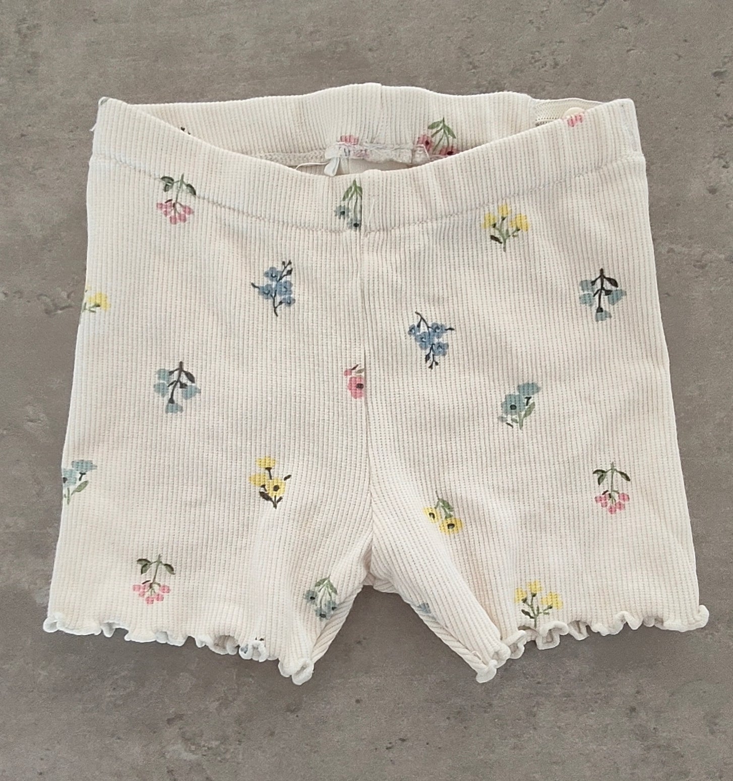 H&M Bike Pants - Floral Cream Bike Shorts