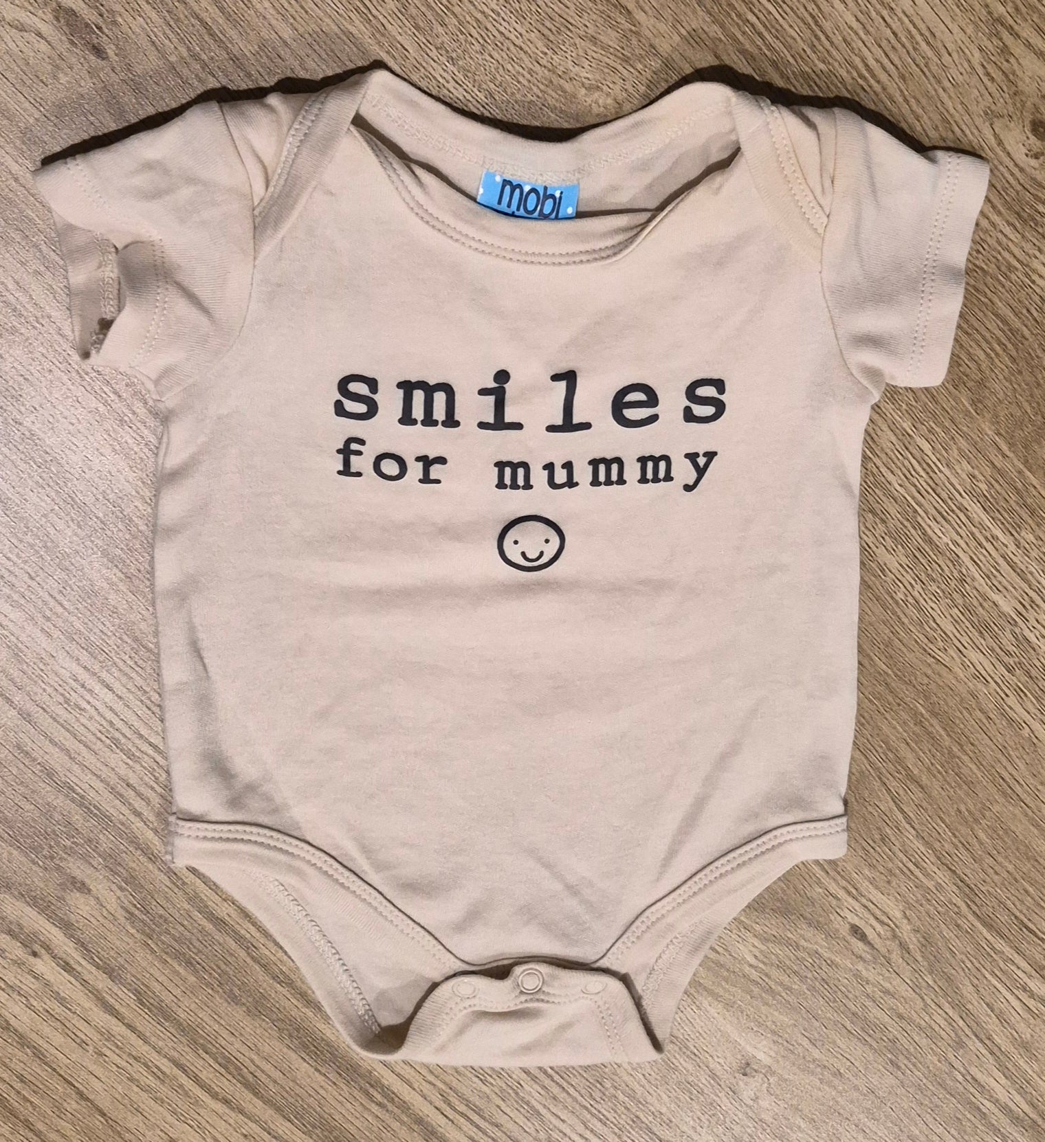 Mobi Minors Smiles for Mummy short sleeve bodysuit