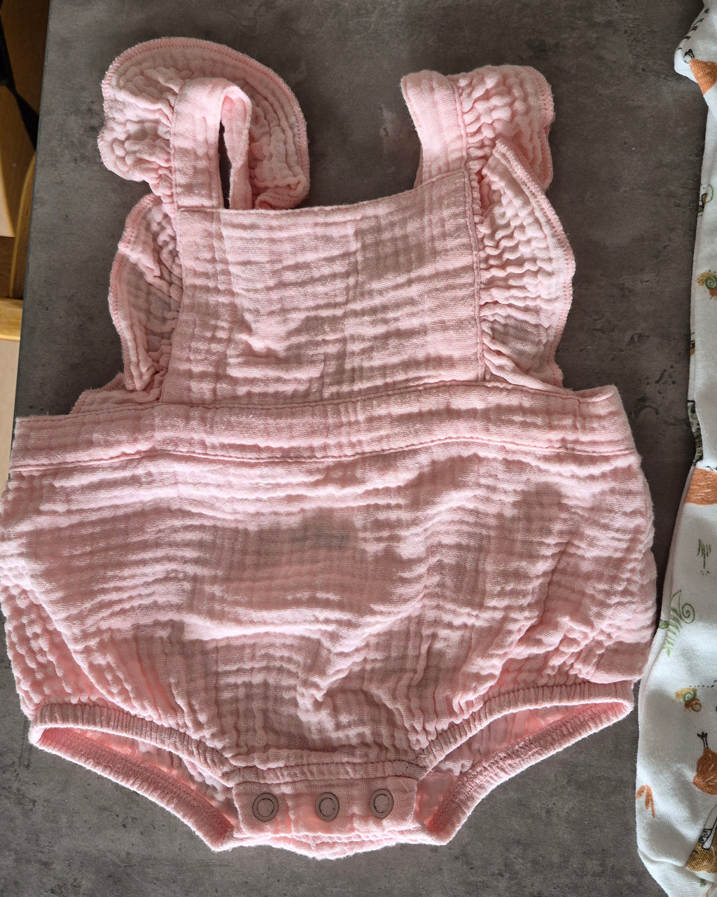 Newborn Bundle of Clothes, Booties and Bassinet Fitted Sheets