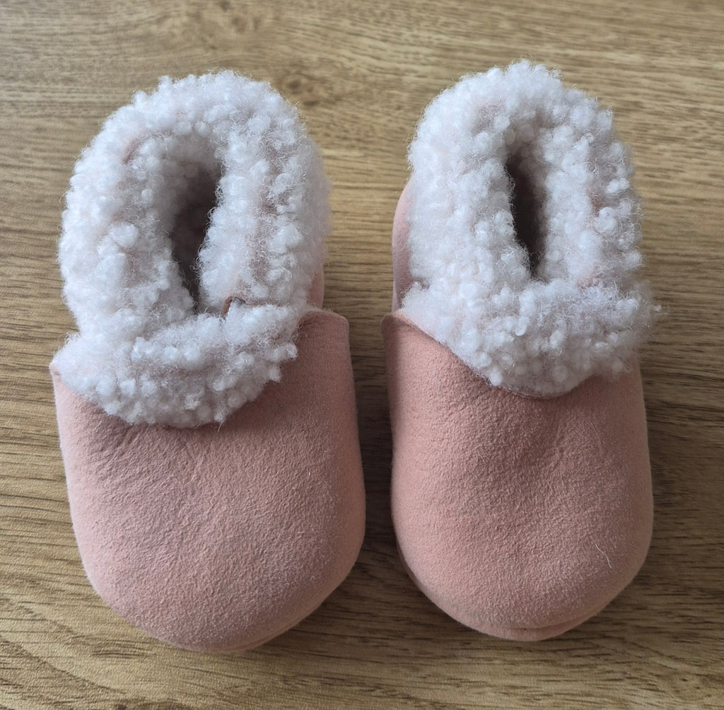 Nature Baby Pink Lambskin Booties